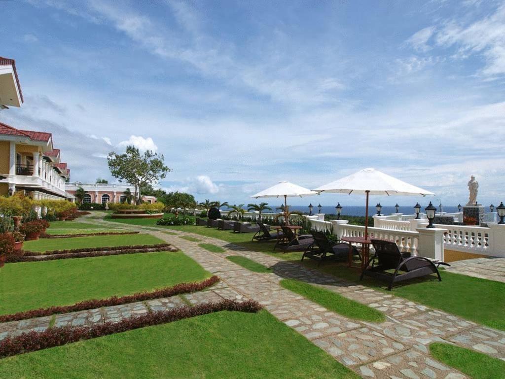 The Peacock Garden Hotel Панглао Екстериор снимка